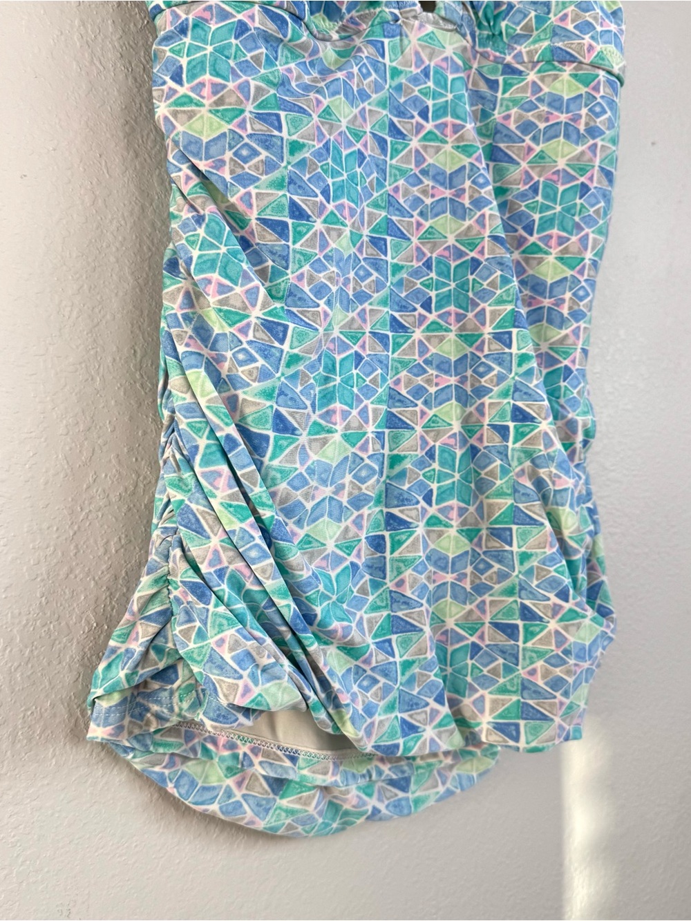 Helen Jon Women’s L Halter Neck Ruched Tankini Top Swimsuit Geometric Print Blue - Picture 3 of 10